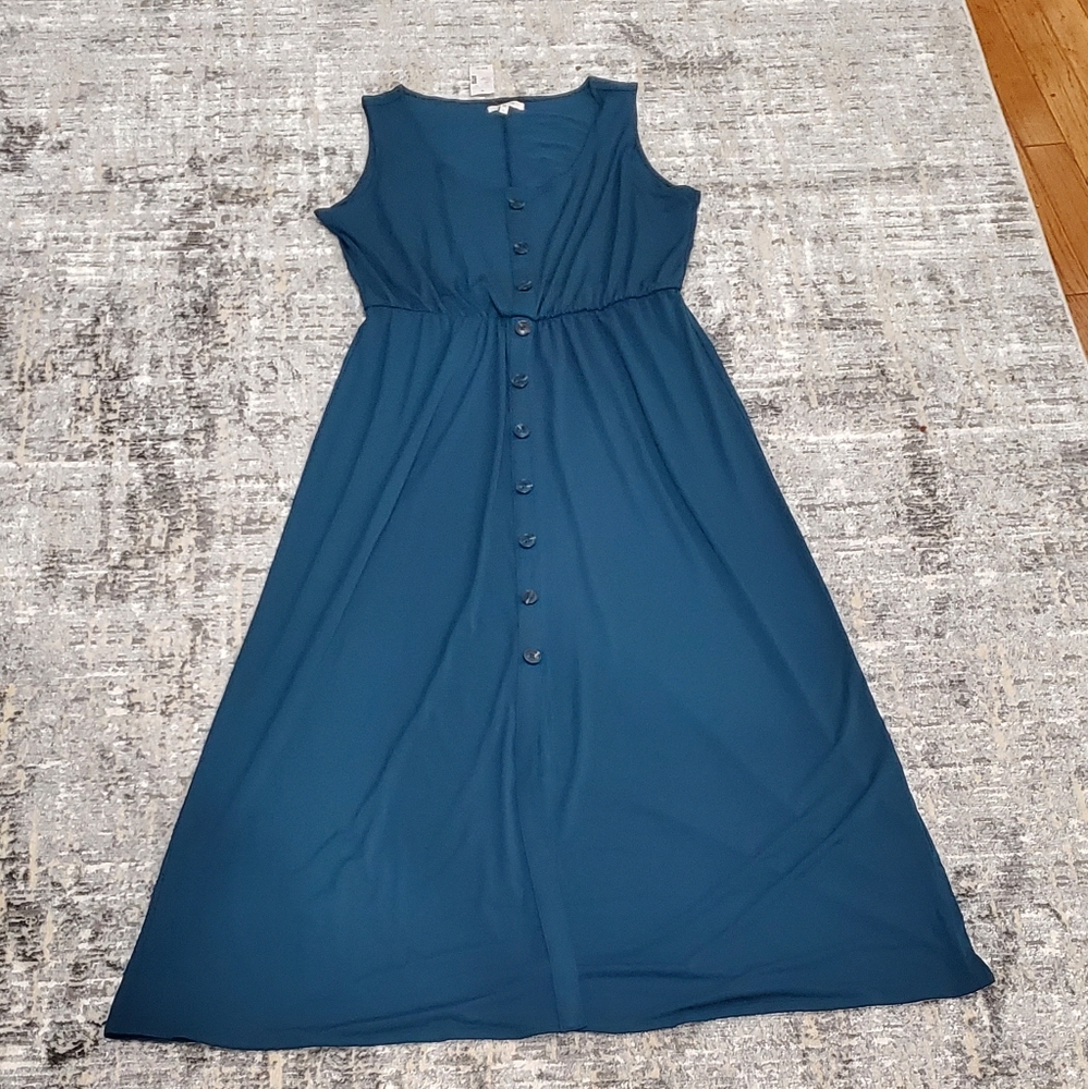 💜NWT Maurices Maxi Dress